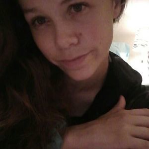 Meet your Posher, Izzy